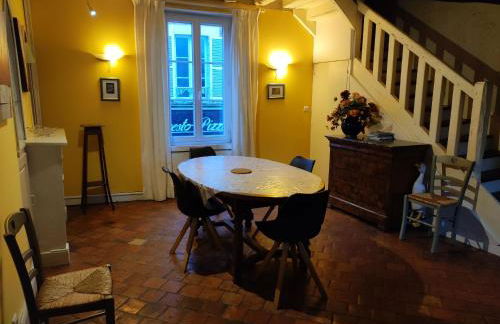 Appartement charmant, 3 chambres, centre de Meung-sur-Loire, près de la Loire et du château - FR-1-590-246 - Photo 23