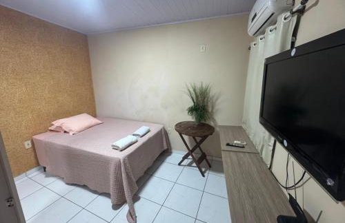 Quarto em AP compartilhado Ponta da areia - Foto 18