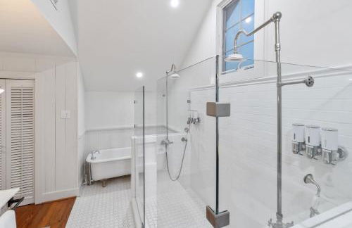 Historic 1871 Coastal Breeze with Heated Pool - Restoring Galveston - Photo 22