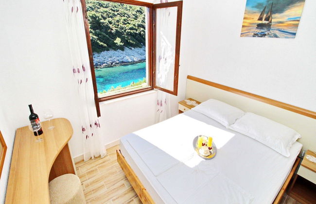 Oasis of Peace - Photo 1