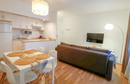 DFLAT Escultor Madrid Apartments - Photo 37