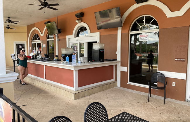 The Regal Hideaway - Photo 40