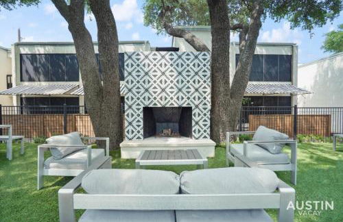 Spacious 2 Apt Combo Sleeps 12 Pool and Pets - Photo 52