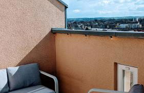 Rooftop Art Apartment, E-Roller,Ausblick,WLAN,TV, Netflix - Foto 7