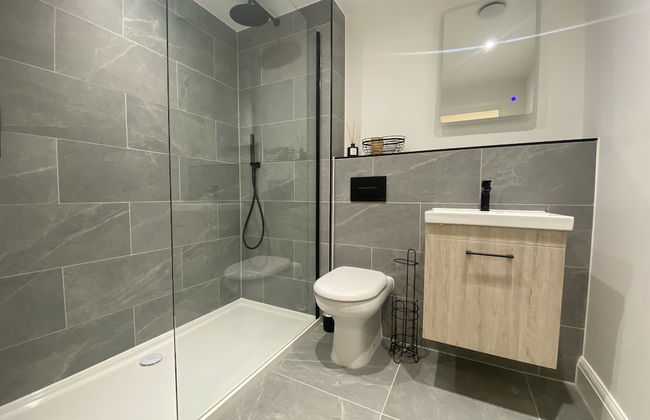 Aurora - Brand New Luxury 2 bed 2 Bath Apartment! - Foto 11