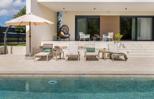 Villa Castanea by Villsy - Photo 14