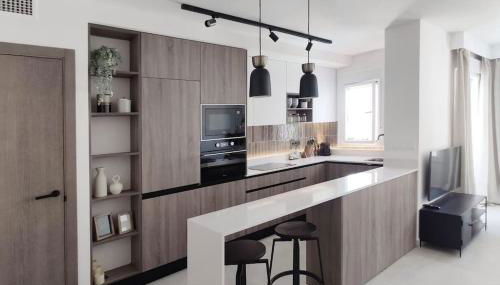 Piso reformado de diseño c/terraza. Playa el Ancla - Foto 2