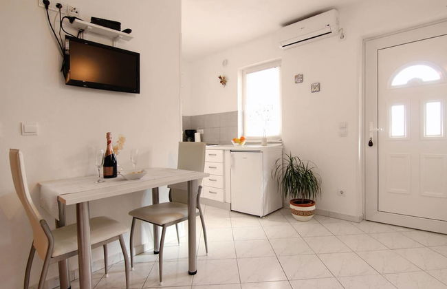 Apartments Pera - Photo 23