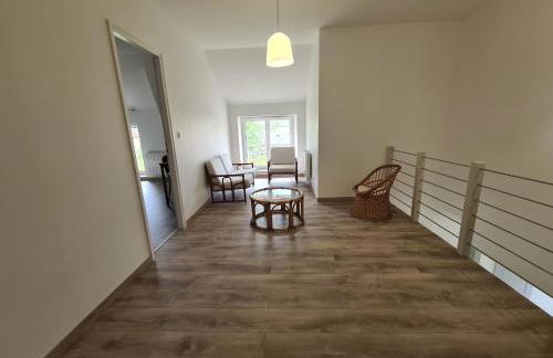 Maison tranquille avec jardin, proche Châteauroux, 4 ch., 3 sdb, terrasse, barbecue, parking - FR-1-591-358 - Photo 11