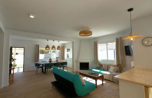 Preciosa Villa Independiente 100metros playa 10personas, Free Parking, Fully renovated Now - Foto 10