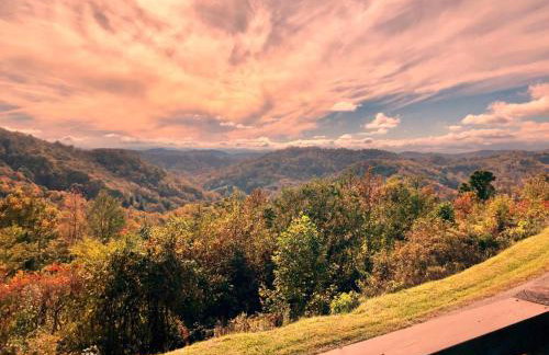 Mtn Views Hot Tub Close to Asheville - Foto 54