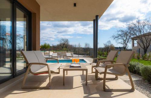 Vila Kumpanija with Pool by Vacay Villas - Photo 6