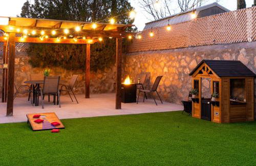 Private Pool Retreat Steps from Album Park - Foto 20