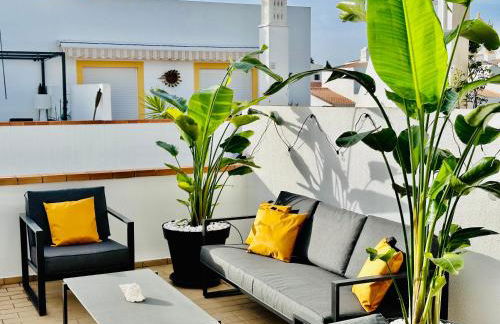 Amazing beach bliss 2br w/private sea view terrace - Photo 6