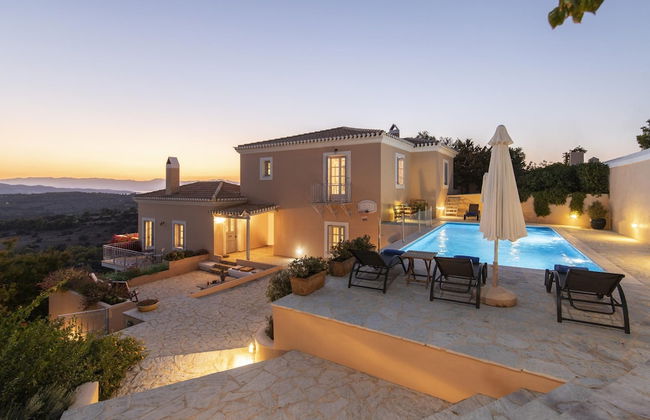 Villa Kallisti - A Dream House With Amazing View - Photo 1