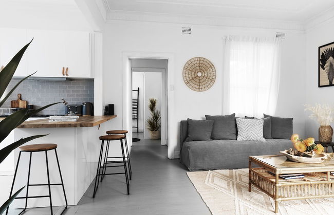 Beach Cottage in Bondi - Photo 10