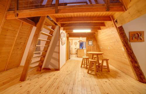 Studio Steps to Kenai River with Fire Pit! - Foto 11