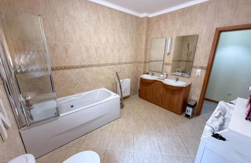 Cerca do casal - Foto 23