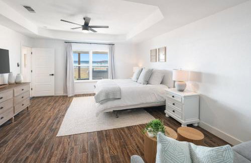 Lakefront Gem with Hot Tub and Game Room in Graford - Foto 12