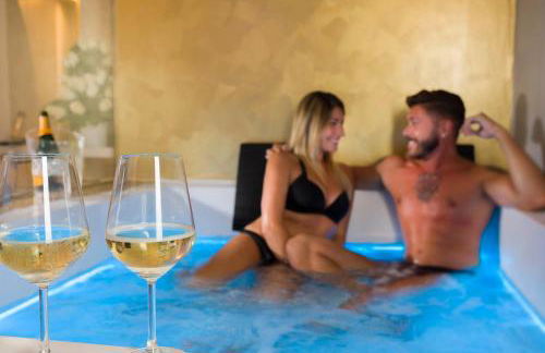 White Suite & Apartments - Foto 33