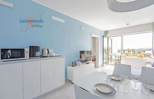 House of the Horizon Playa Las Cucharas VV penthouse with sea & pool view AIRCON - Foto 9