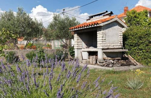 Apartments with parking spaces Drnis, Zagora - 12769 - Foto 6