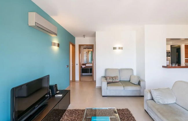 Captivating 2-bed Apartment in Praia da Luz - Foto 16