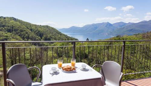 Italian Lakes villa with lake views - Foto 2