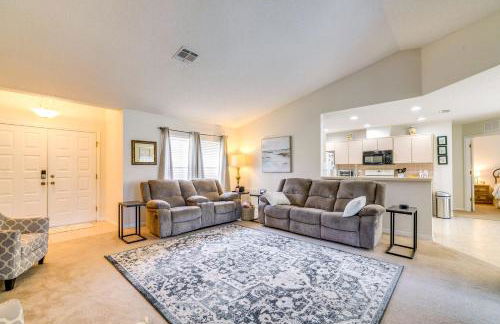 Family-Friendly Spring Hill Vacation Home with Lanai - Foto 3