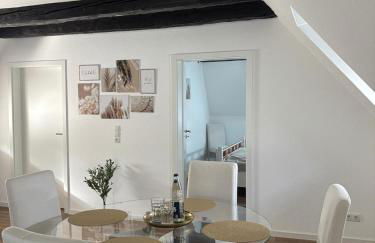 Idyllisches Wohnen im Schloss - Foto 2