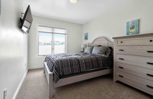 Grass Lake Retreat with Game Room & Fire Pit - Foto 17