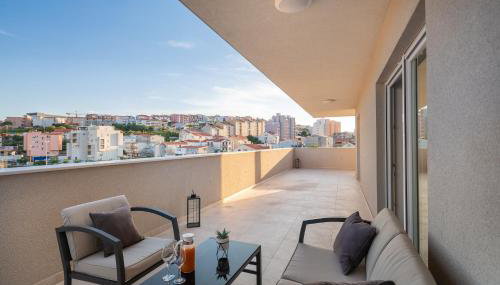 Luxury Modern Penthouse w Jacuzzi & Huge Terrace - Foto 5