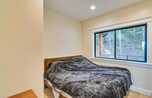 Great for Gatherings! Evergreen Getaway with Hot Tub - Foto 30