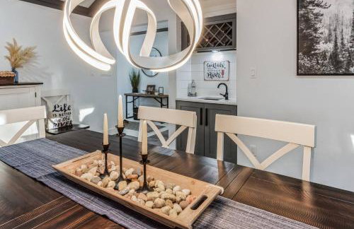 RiverEdge Haven Hot Tub, 5 Beds, Kayaks Near ND - Foto 19