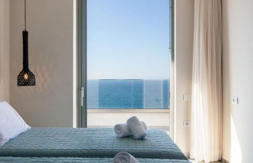 Villa Balance, Unwind with Panoramic Sea Views, by etouri - Foto 25