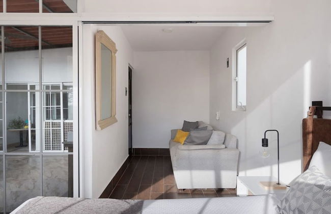 2Br Beach-near Suite Escape - Photo 10