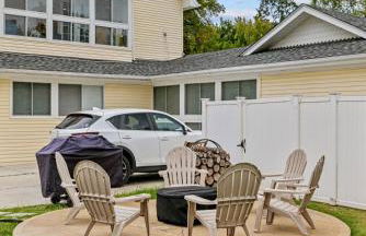 Imperial Porch Haven Cozy Fire Pit Fenced Yard - Foto 78