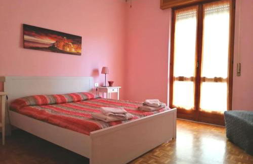 Overlooking Genoa - Foto 7