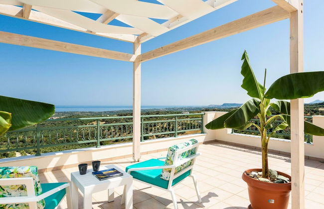 Secluded Villa w Private Pool, Children Play Area, Pool Table, BBQ & Sea Views - Foto 21
