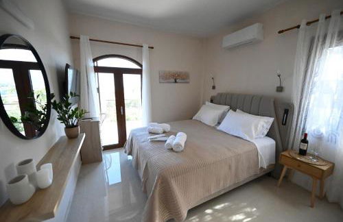 Unick Seaview Luxury Living - Photo 2