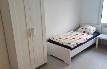 Siegen - Geisweid Work and stay Neu Modernisiert 3 Schlafzimmer Badezimmer Wohnzimmer Balkon - Foto 59
