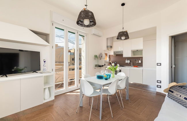 Beach Apartment - Photo 16