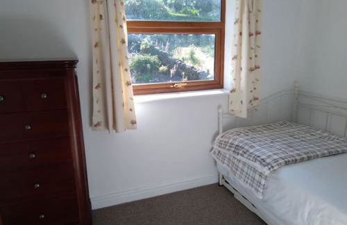 Staycation 3-bedroom home with panoramic views free off road parking - Foto 23