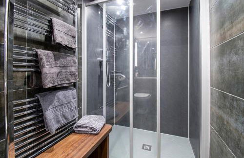 The Granary - Wild Swimming, Sauna, Peace & Quiet, Nr Bala - Photo 16