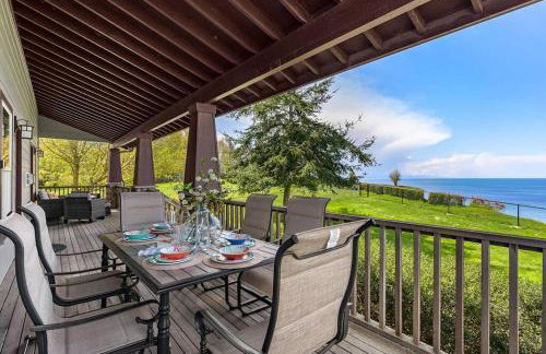 Puget Sound Sunset - Whidbey Ocean Front home with C - Foto 5