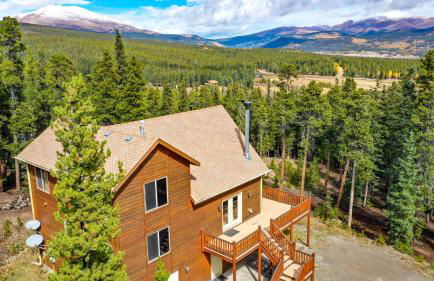 Serene Mountain Cabin Nestled Amongst the Pines - Alpenhaus - Foto 33