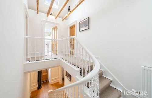 Kirkton Family Farmhouse with Hot Tub, Alford, Aberdeenshire - Foto 16