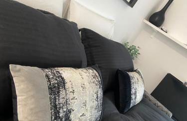 GGH studio for holiday or job - Foto 12