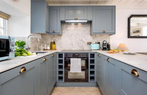 Abbey Cottage, Close to Mousehole Harbour - Photo 33