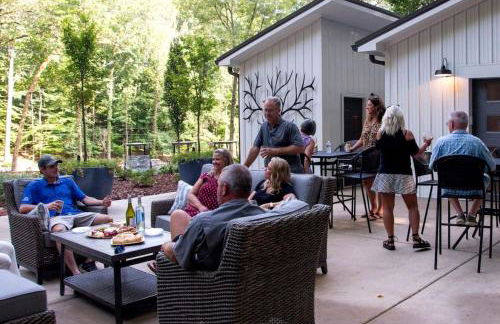 Lofted Romantic Tree House Immersed in Nature in Alabama - Foto 18